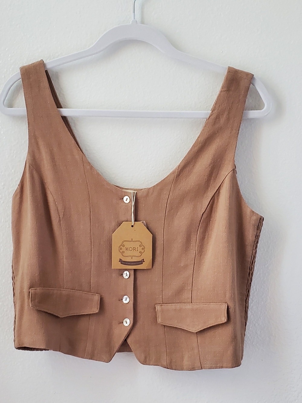 Kori Tan Button-Front Crop Vest Top